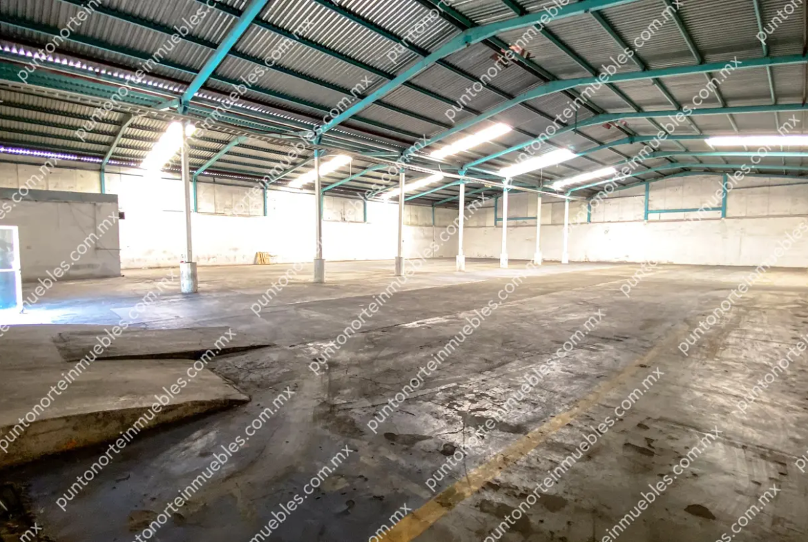 Renta Nave Industrial 1,196m2 Techados dentro de mancha urbana en Col. Sierrita en Frontera, Coahuila