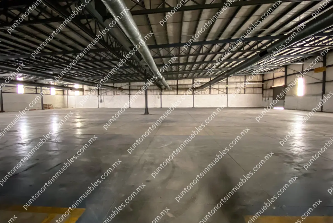 Renta Nave Industrial 1,840m2 Techados dentro de mancha urbana en Col. Sierrita en Frontera, Coahuila