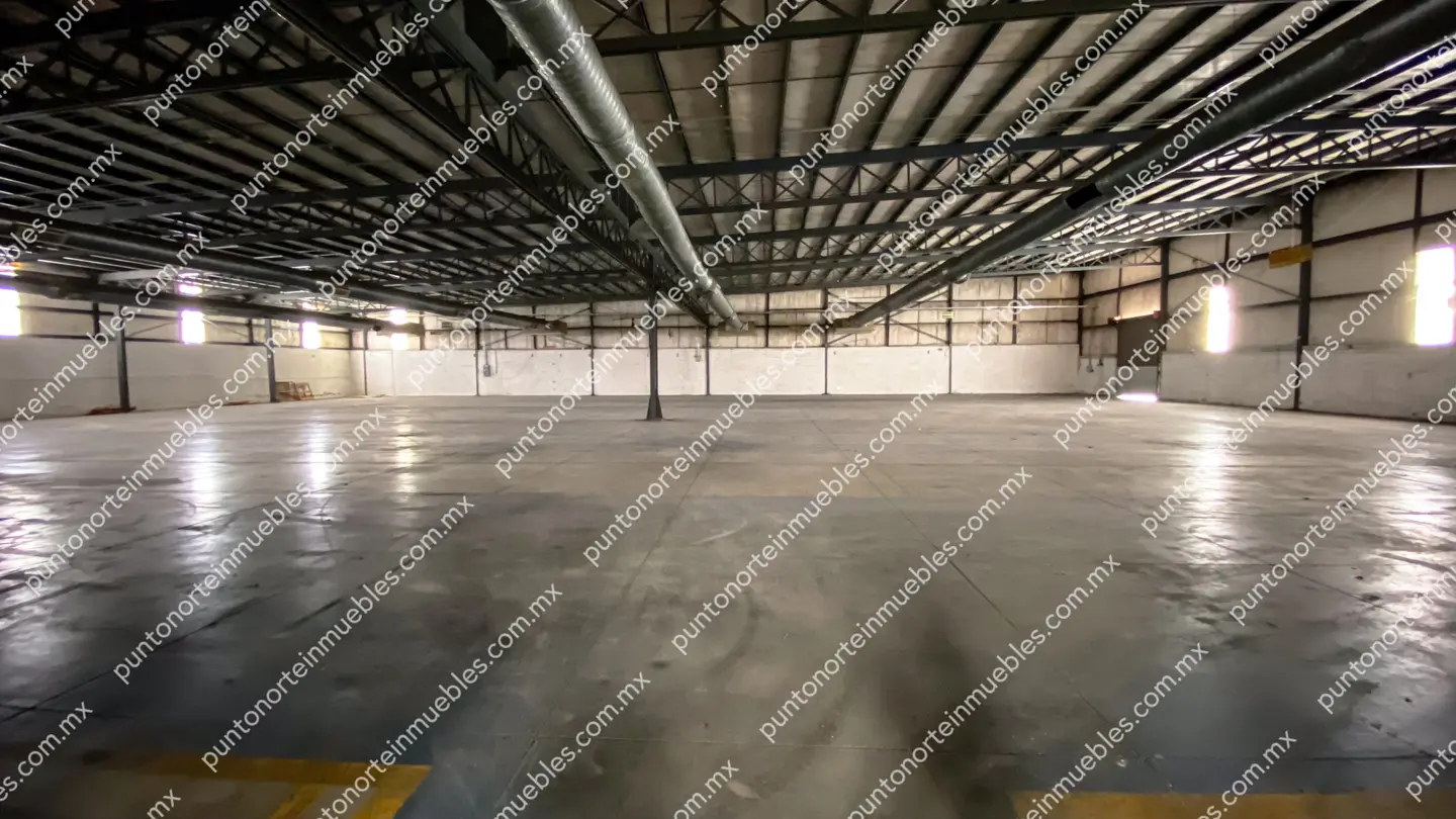 Renta Nave Industrial 1,840m2 Techados dentro de mancha urbana en Col. Sierrita en Frontera, Coahuila