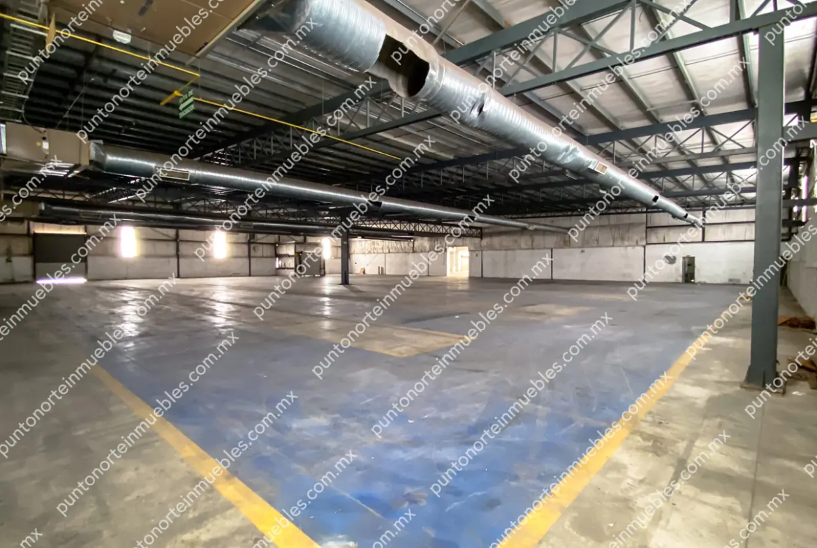 Renta Nave Industrial 1,840m2 Techados dentro de mancha urbana en Col. Sierrita en Frontera, Coahuila