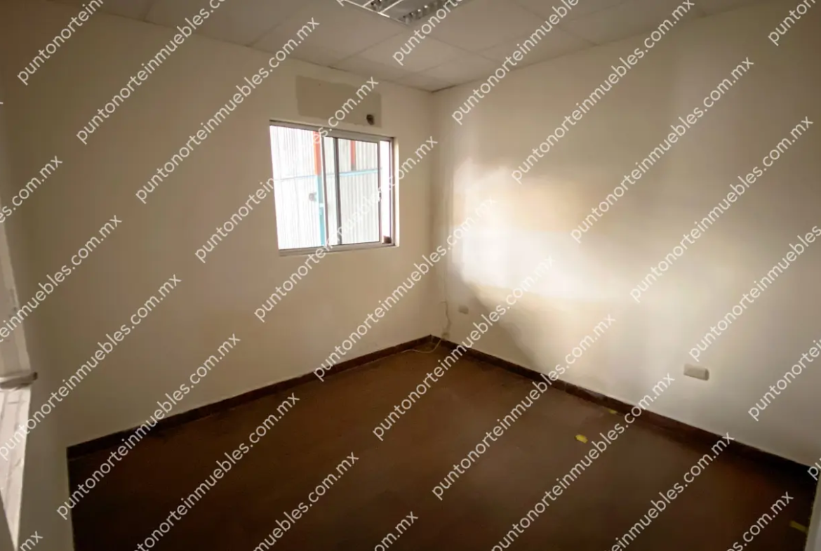 Renta Nave Industrial 2,843m2 Techados dentro de mancha urbana en Col. Sierrita en Frontera, Coahuila