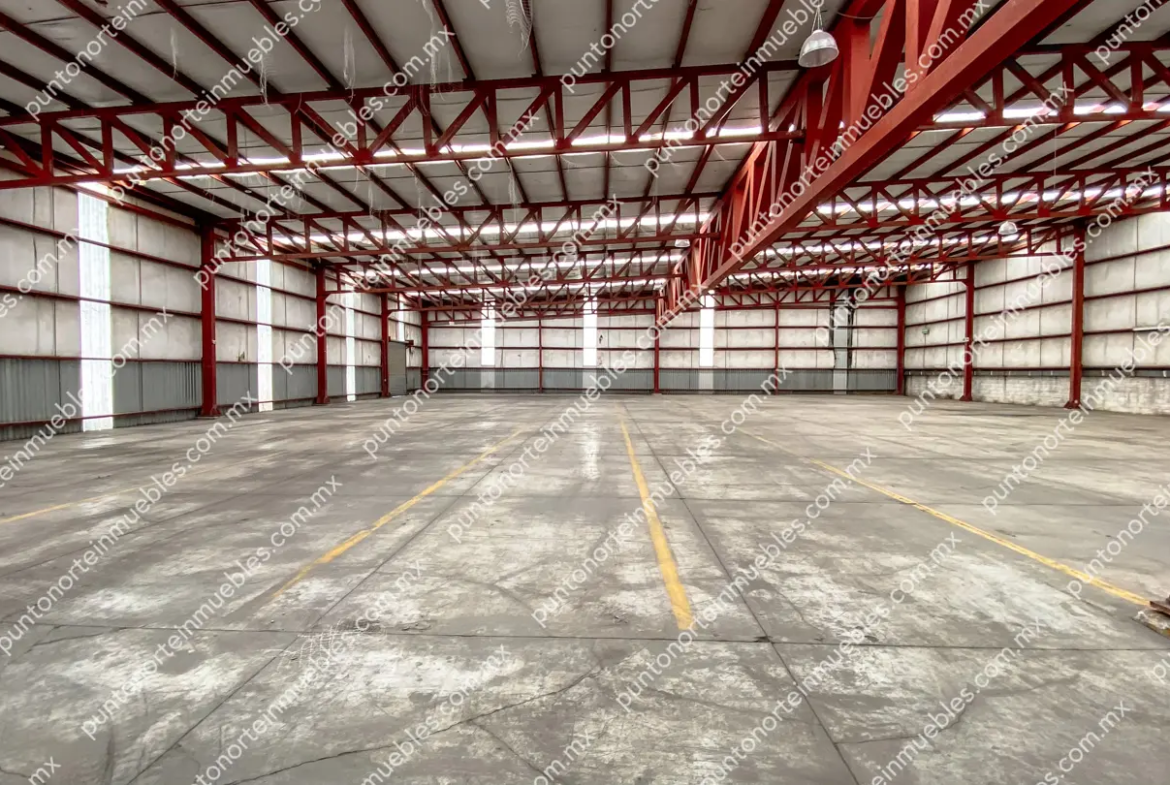Renta Nave Industrial 1,676m2 Techados dentro de mancha urbana en Col. Sierrita en Frontera, Coahuila