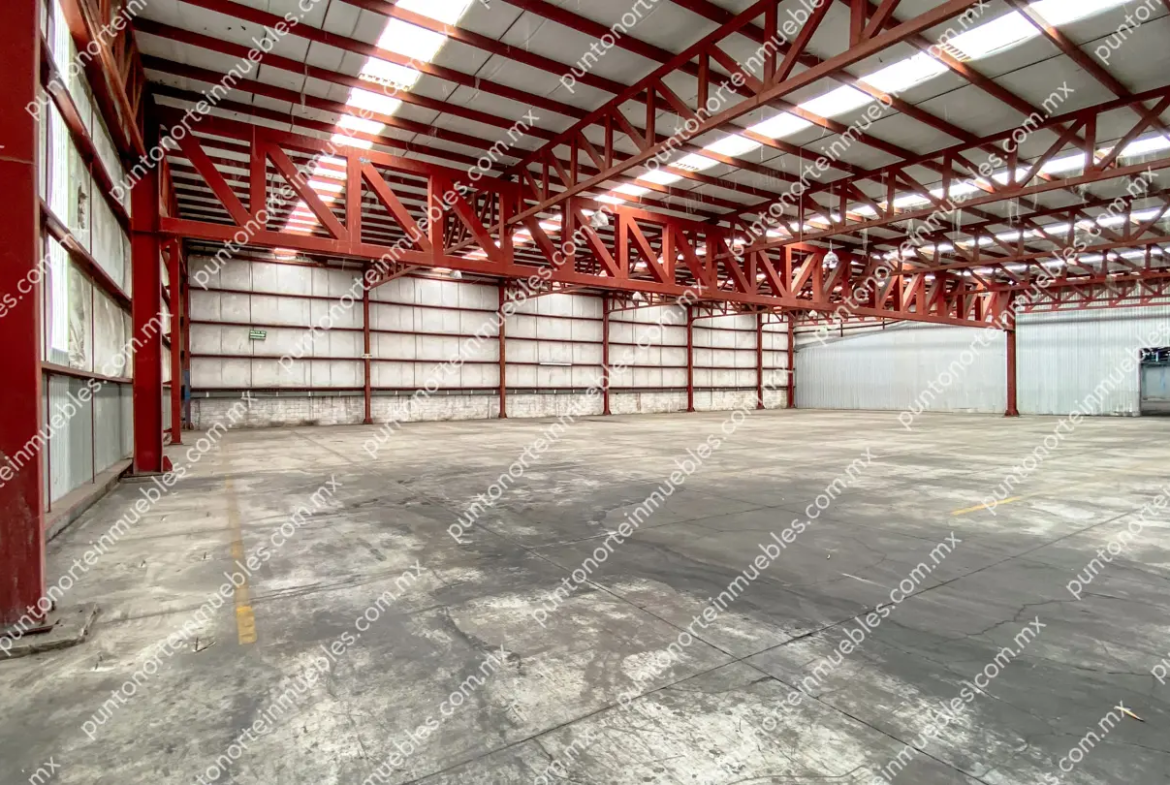 Renta Nave Industrial 1,676m2 Techados dentro de mancha urbana en Col. Sierrita en Frontera, Coahuila