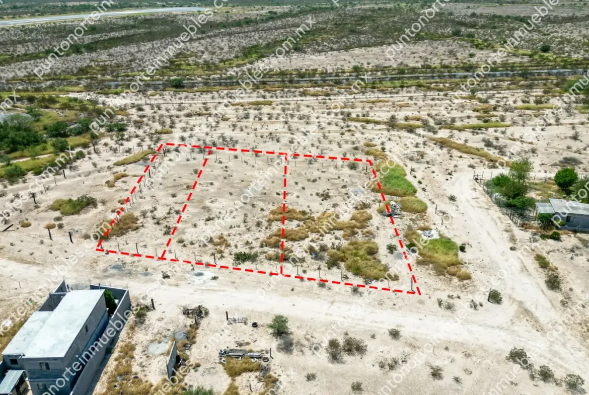 Venta 3 Terrenos de 450m2, 900m2 y 920m2 Campestres en Frontera, al lado de la pista del Aeropuerto