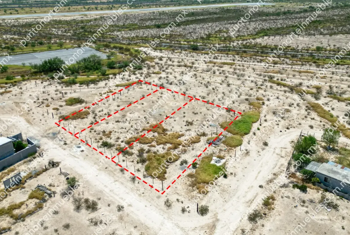 Venta 3 Terrenos de 450m2, 900m2 y 920m2 Campestres en Frontera, al lado de la pista del Aeropuerto