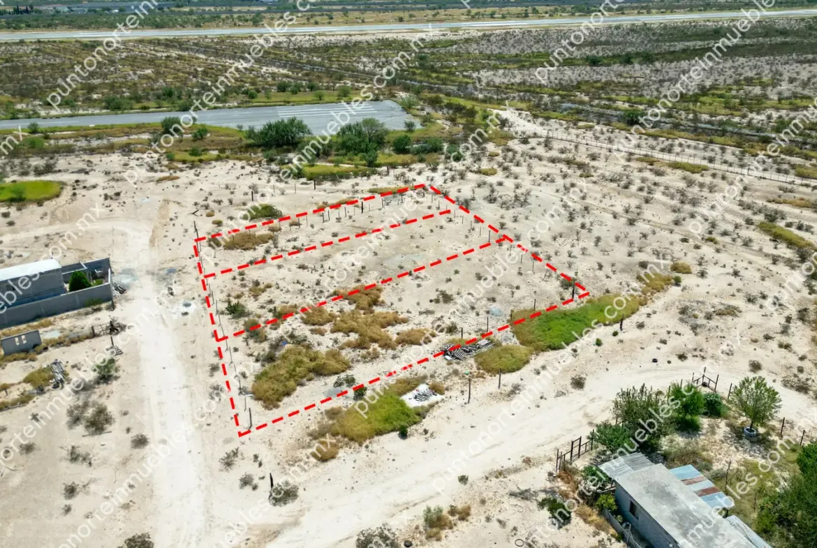 Venta 3 Terrenos de 450m2, 900m2 y 920m2 Campestres en Frontera, al lado de la pista del Aeropuerto